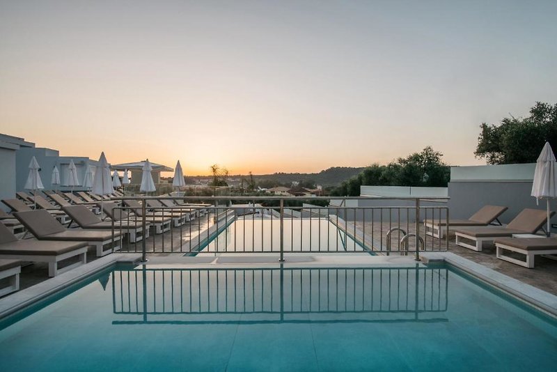 Tesoro Hotel 11