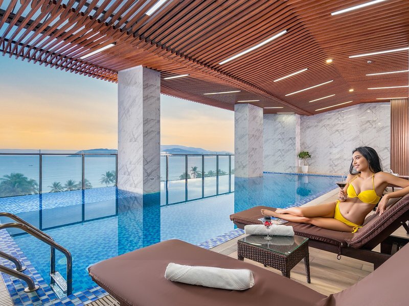 Vesna Hotel Nha Trang 10
