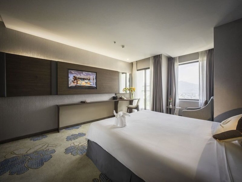 Vesna Hotel Nha Trang 35