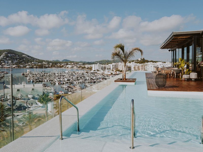 Aguas de Ibiza Grand Luxe Hotel 16