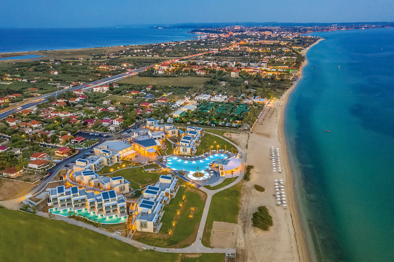 Portes Lithos Luxury Resort 1