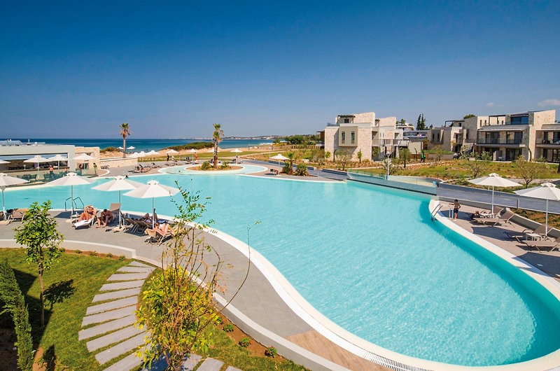 Portes Lithos Luxury Resort 4