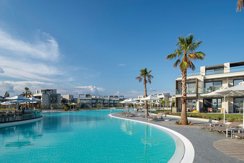 Portes Lithos Luxury Resort 5