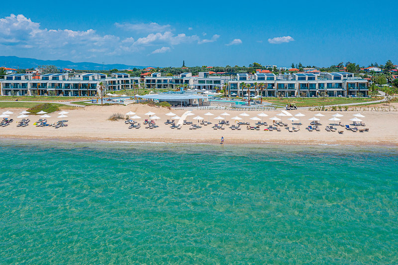 Portes Lithos Luxury Resort 9