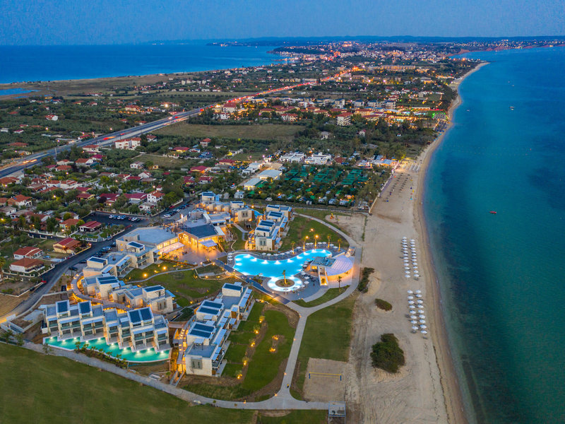 Portes Lithos Luxury Resort 7