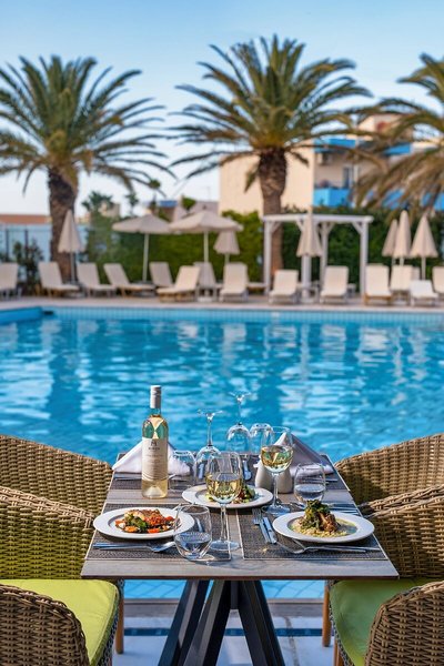 Minos Hotel 13