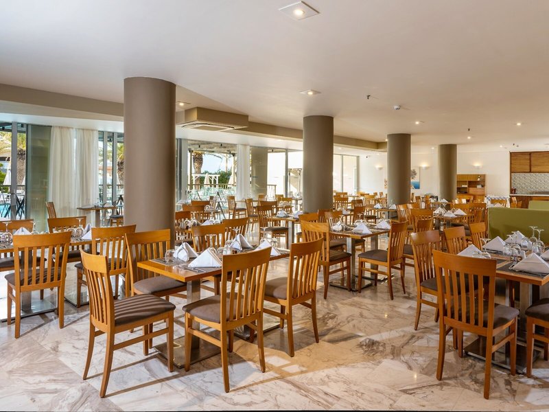 Minos Hotel 14