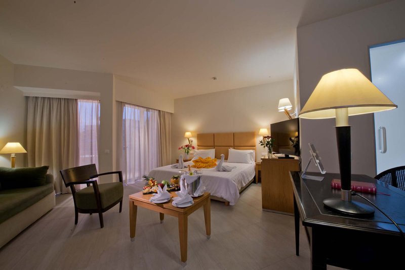 Minos Hotel 7