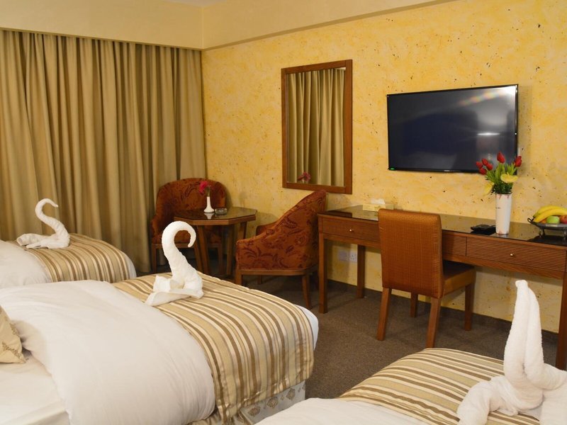 Saray Hotel 24