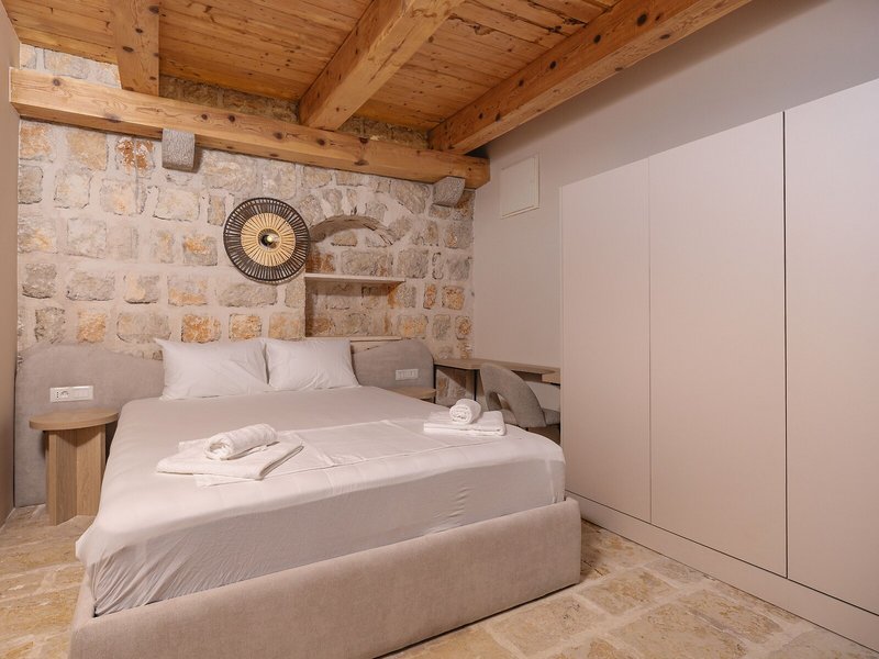 Olive Resort 45