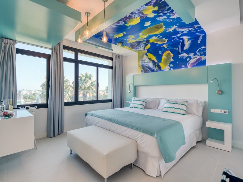 Acuario Boutique 37