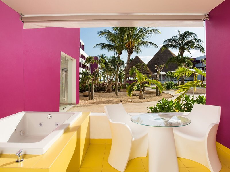 Temptation Resort & Spa 2