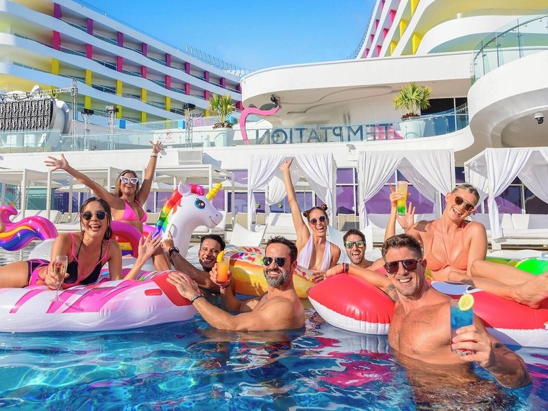 Temptation Resort & Spa 21