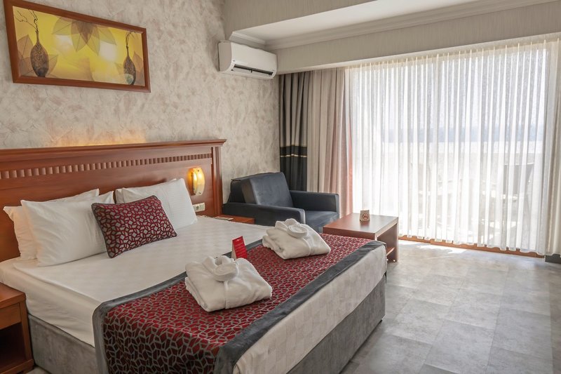 Casa Fora Beach Resort 2