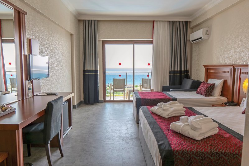 Laphetos Beach Resort  7