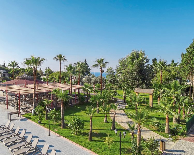 Laphetos Beach Resort  32