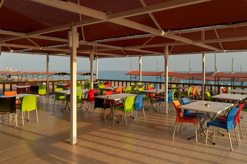 Casa Fora Beach Resort 10