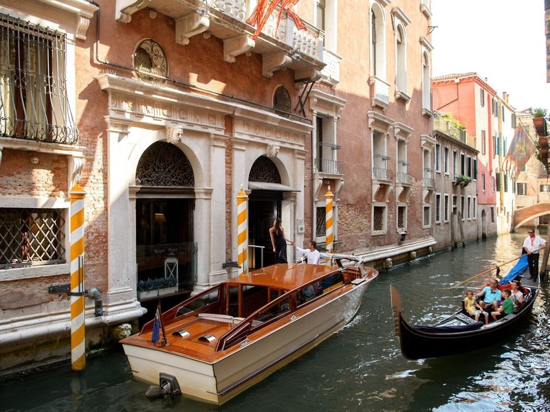 Ruzzini Palace 7