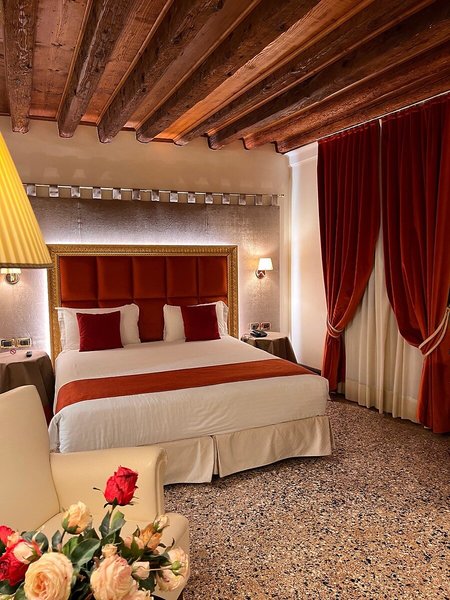 Ruzzini Palace 47