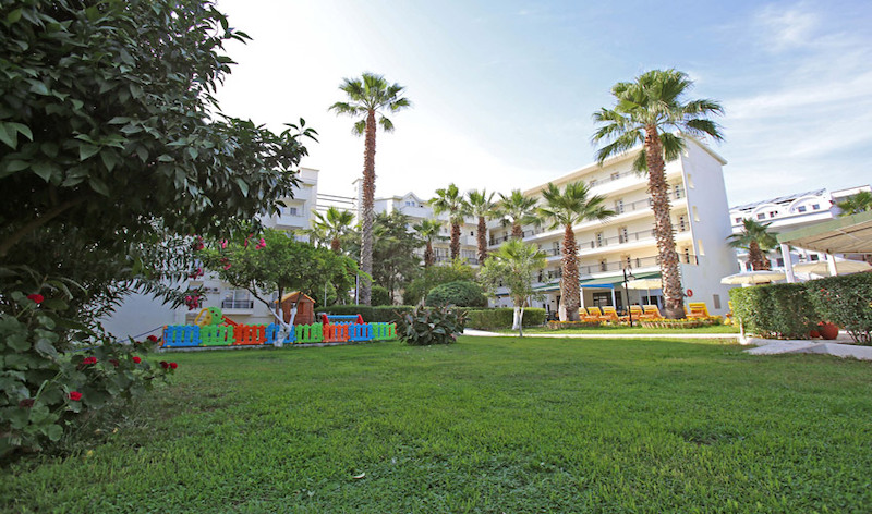 Malibu Resort Hotel 2