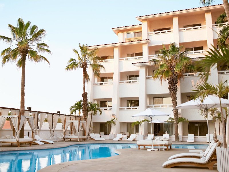 Bahia Hotel & Beach House 2