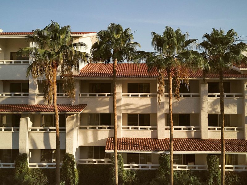 Bahia Hotel & Beach House 3