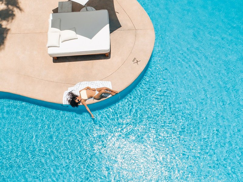 Bahia Hotel & Beach House 12