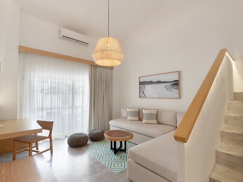 Bahia Hotel & Beach House 20