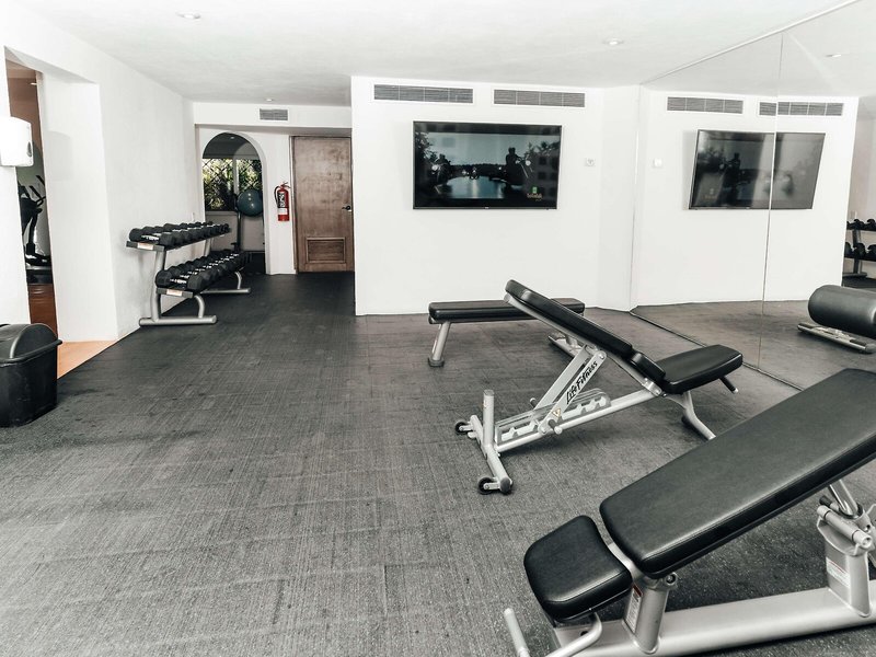 Bahia Hotel & Beach House 28