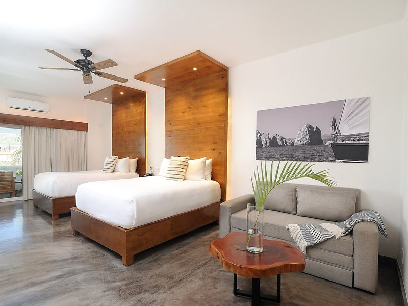 Bahia Hotel & Beach House 41