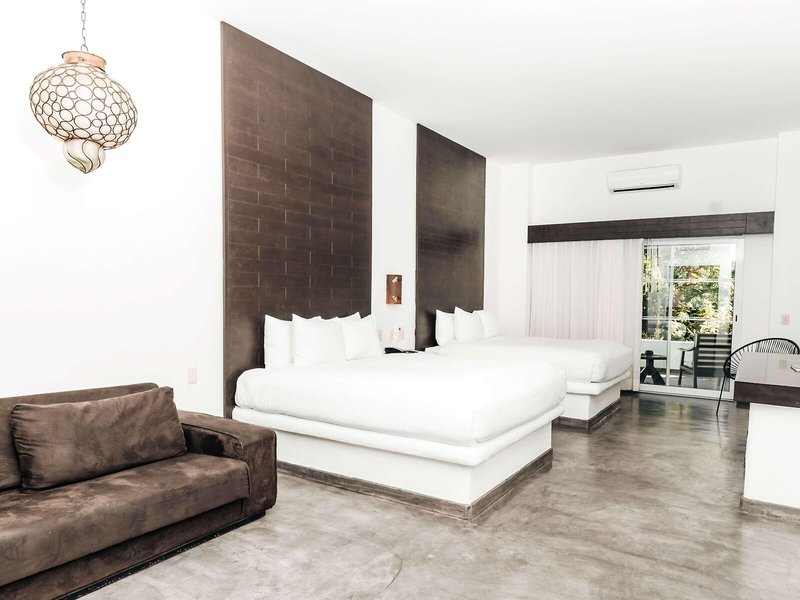 Bahia Hotel & Beach House 45