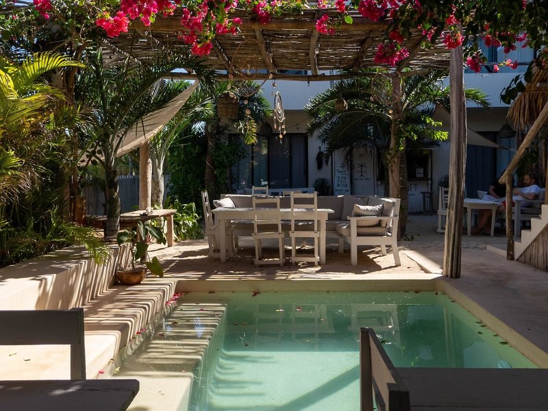 Lunarena Boutique Beach Hotel 3