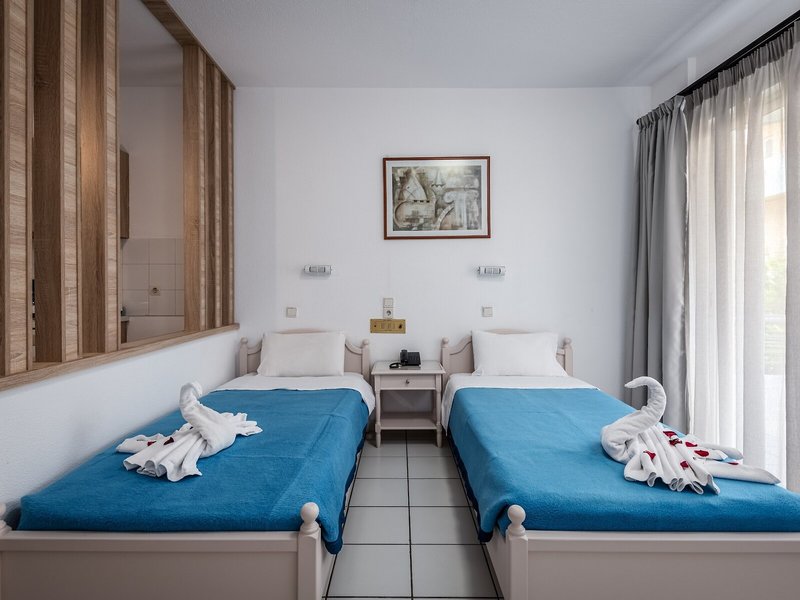 Angela Hotel 33