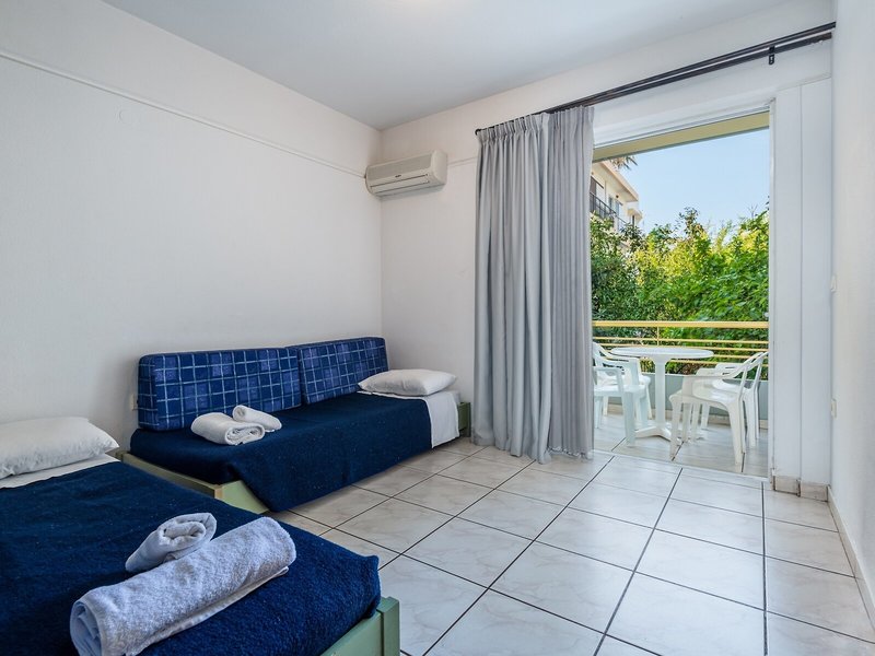 Angela Hotel 35