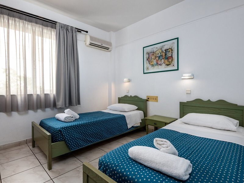 Angela Hotel 39