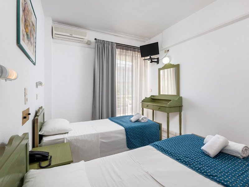 Angela Hotel 41
