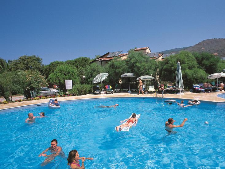 Dogan Paradise Beach 2