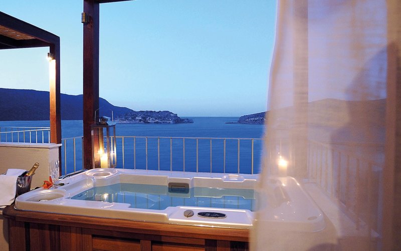 Domes of Elounda, Autograph Collection 42