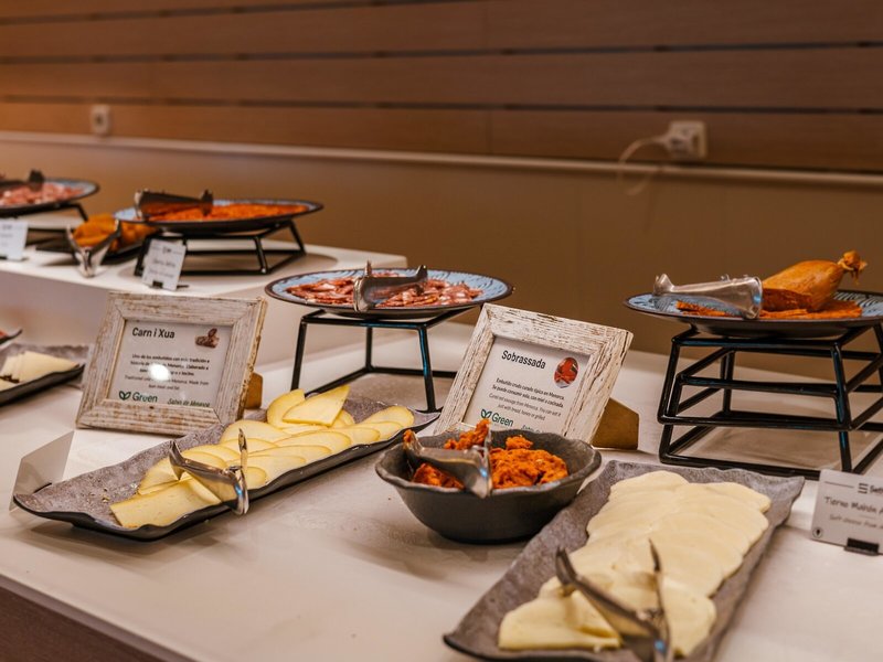 Seth Santo Tomás 17