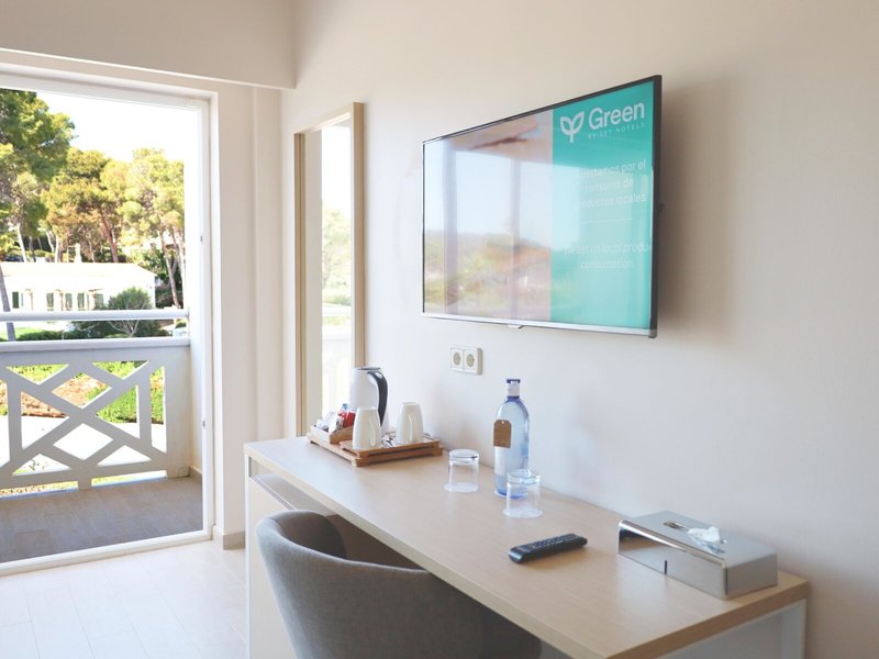 Seth Santo Tomás 43