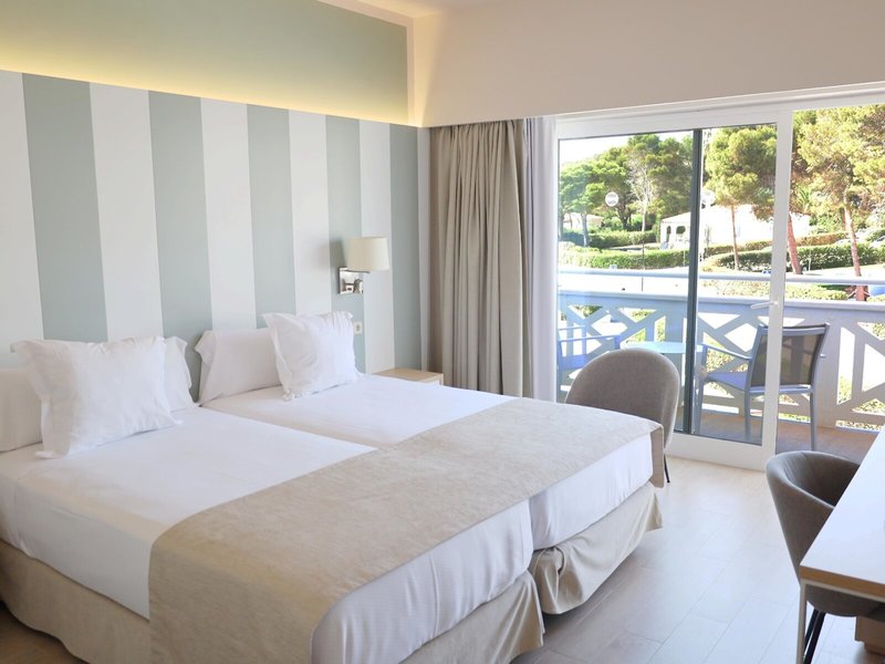 Seth Santo Tomás 45