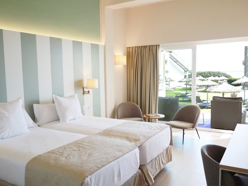 Seth Santo Tomás 48