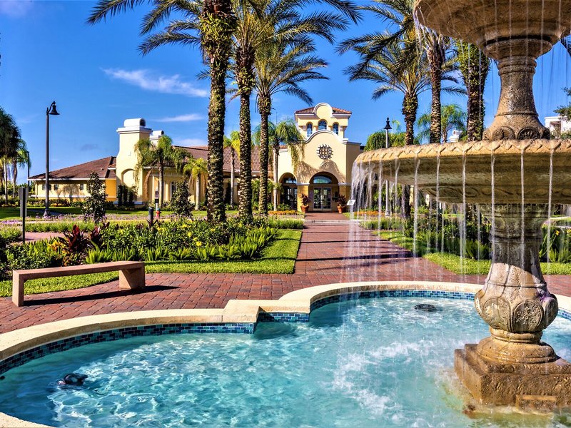 Vista Cay at Harbor Square by Millenium 10