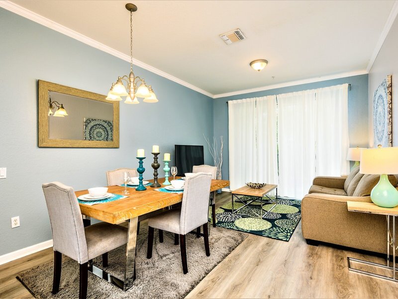 Vista Cay at Harbor Square by Millenium 30