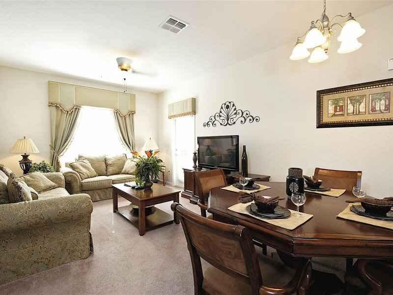 Vista Cay at Harbor Square by Millenium 33