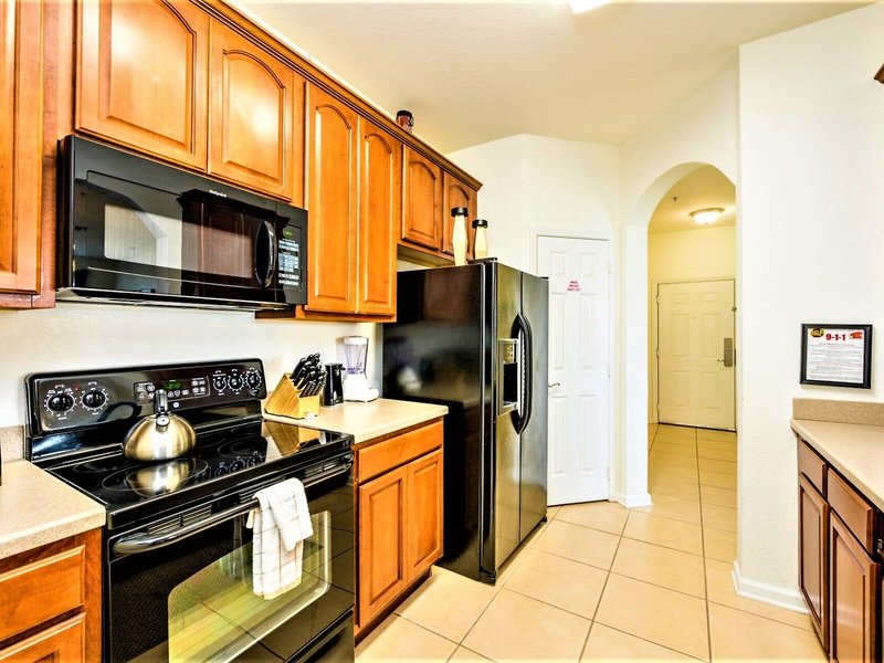 Vista Cay at Harbor Square by Millenium 36
