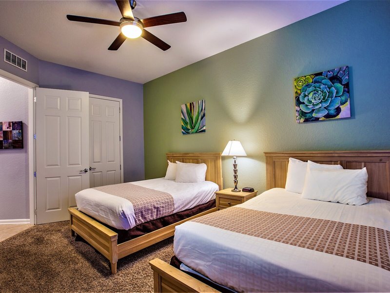 Vista Cay at Harbor Square by Millenium 48