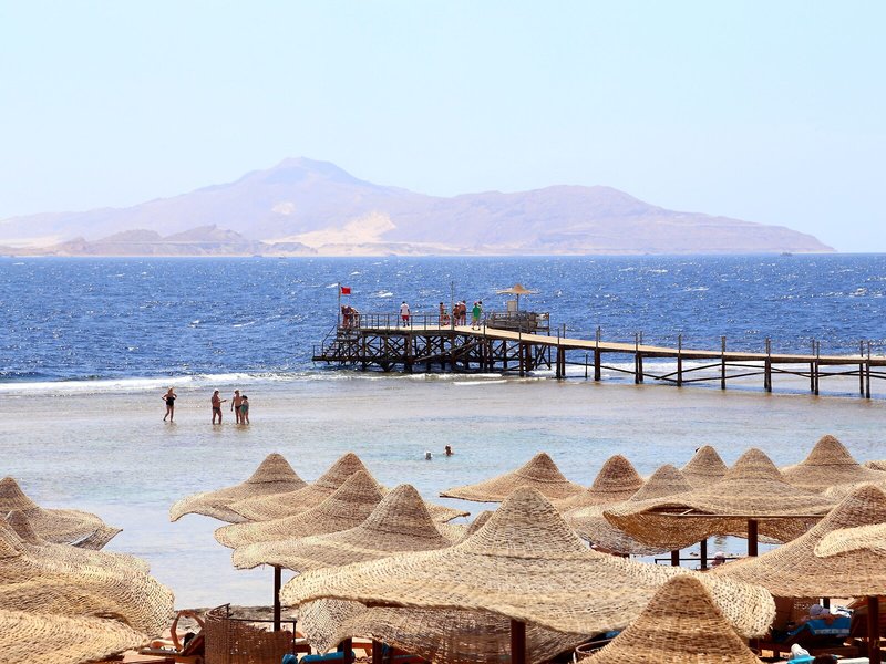 Rehana Royal Beach & Spa 6