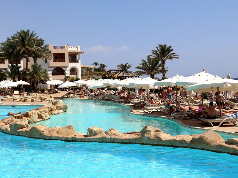 Rehana Royal Beach & Spa 10