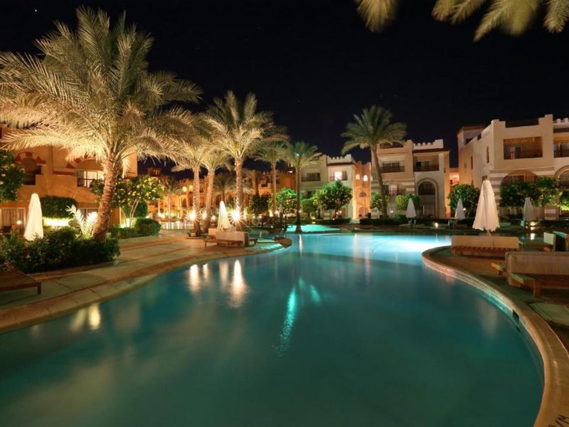 Rehana Royal Beach & Spa 16